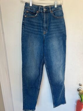 Classic High-Rise Blue Women's Jeans